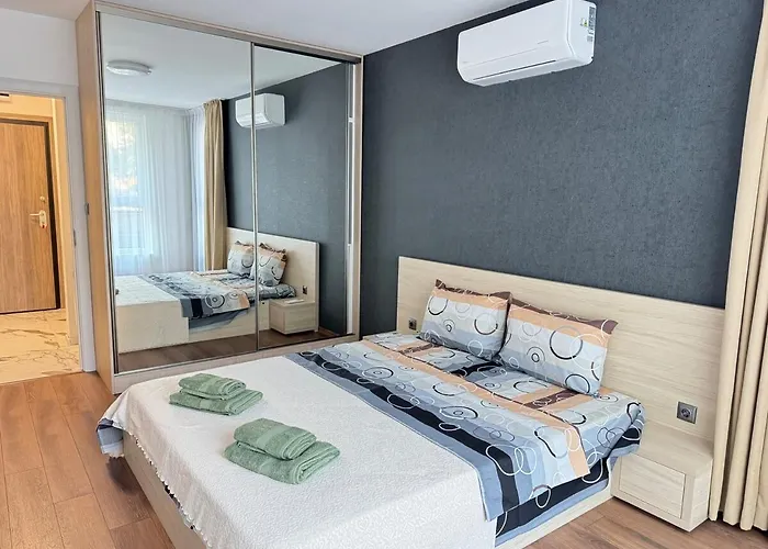 Διαμέρισμα Infinity Μπουργκάς