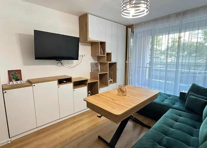 Infinity Μπουργκάς